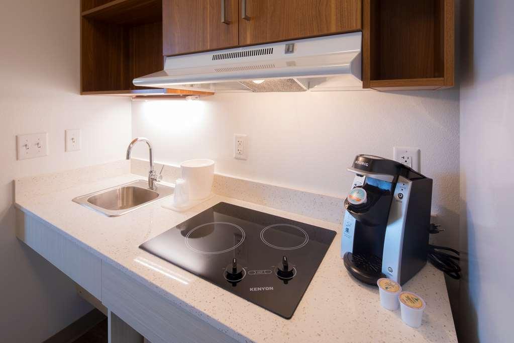 Uptown Suites Extended Stay Austin Tx - Downtown Ruang foto